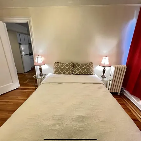 By Month In Manhattan Apartment New York