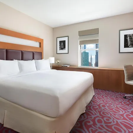 57 Hotel 4*