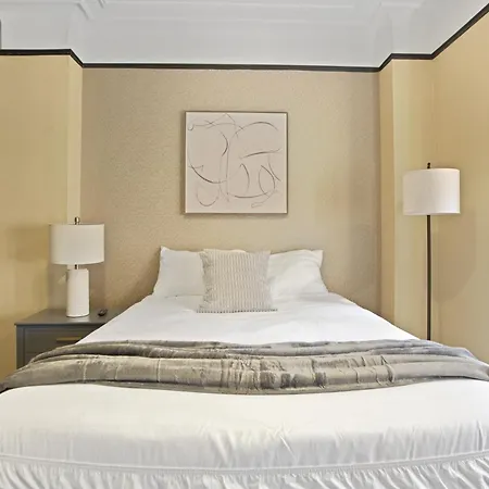 Aparthotel Mansfield