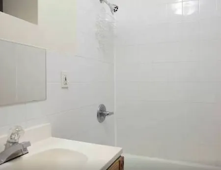 Nyc Two-bedroom Apartment, Next To Subway * New York