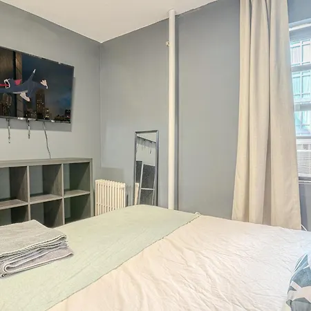 Stylish 3bd Near Empire * New York