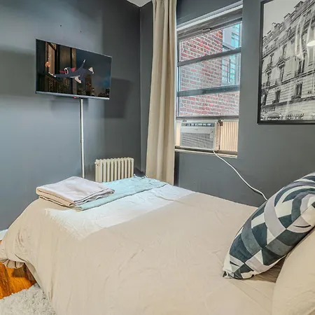 Apartment Stylish 3bd Near Empire