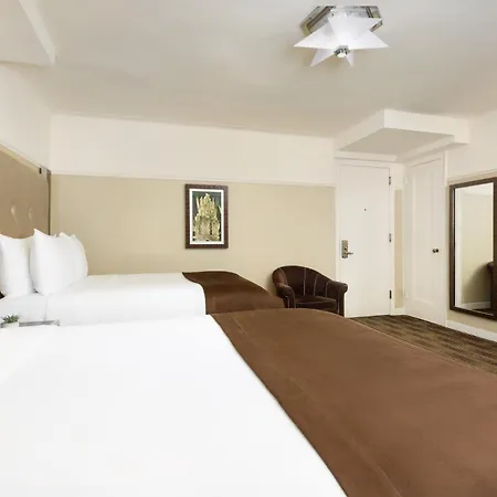 New Yorker By Lotte Hotel