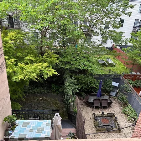 2 Bedrooms With One Private Bathroom In Lovely Homestay *