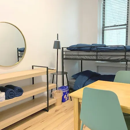 Chelsea Studio-shared Bathroom With Kitchen Twin Bunk Bed Apartment *