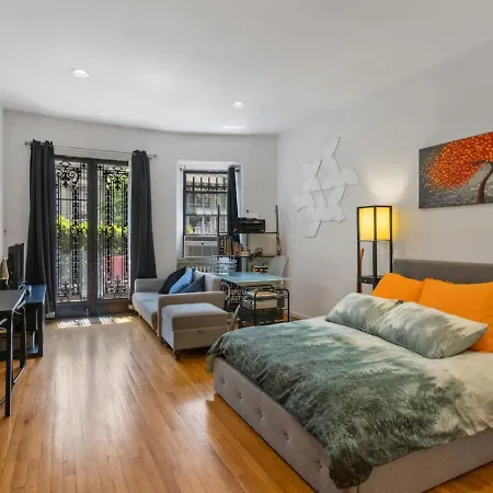 Apartment Stylish In Park Location Ever New York