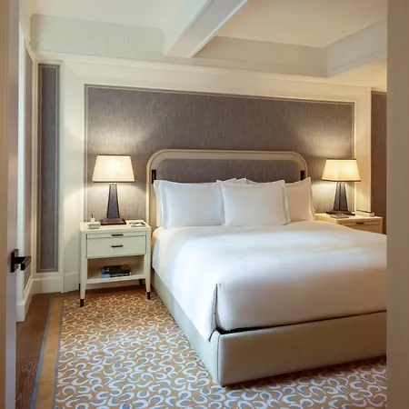 Hotel The Surrey, A Corinthia New York