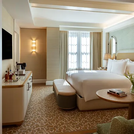 Hotel The Surrey, A Corinthia New York