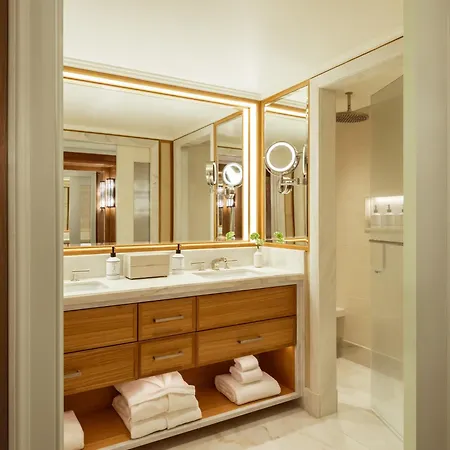 The Surrey, A Corinthia Hotel 5*