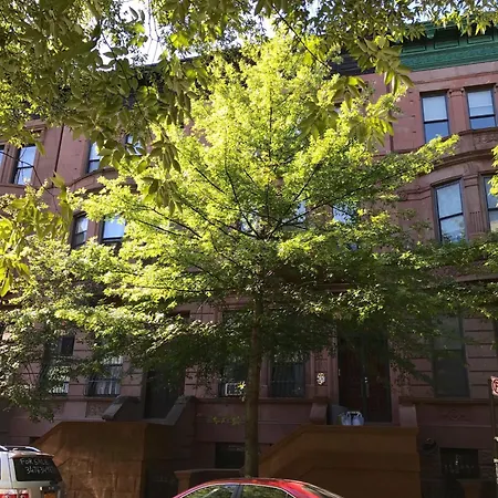 Apartment Private Spacious With 2 Bedrooms 2 Bathroomss And A Deck *
