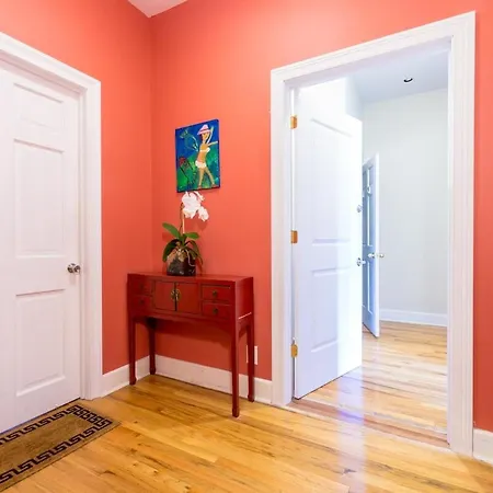 Apartment Private Spacious With 2 Bedrooms 2 Bathroomss And A Deck New York