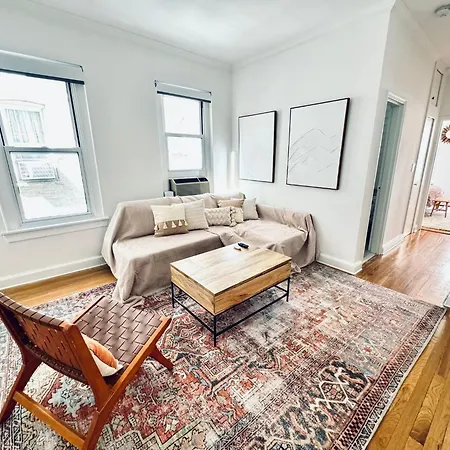 Upper East Side 2 Bedrooms Gem Apartment New York