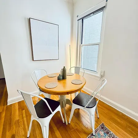 Upper East Side 2 Bedrooms Gem * New York