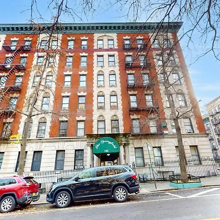 Sunny 4br 2ba Retreat Near Columbia Apartment *