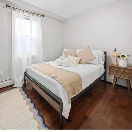 Apartment One Bedroom Near Jfk Airport!