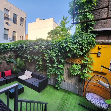 170-g 3br Duplex With Private Yard In E Village Apartment