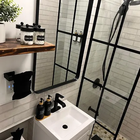 Park Slope New Pvt 2 Bdrm
