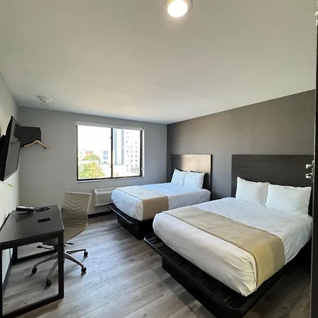 The - Long Island Hotel New York