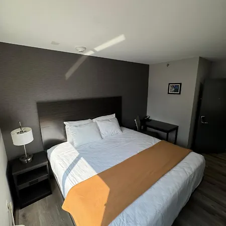 Hotel The - Long Island