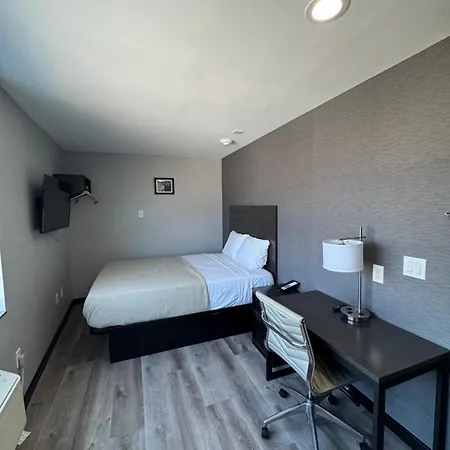 The - Long Island 3* New York