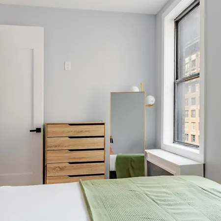 Blueground Midtown West Washerdryer Nr Park Nyc-1877 Apartment