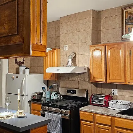 Apartment Luxurious At Colonial Townhouse
