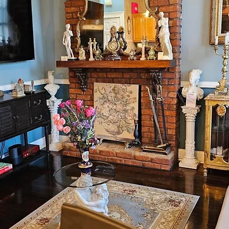 Apartment Luxurious At Colonial Townhouse *