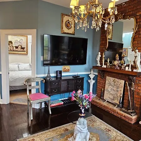 Apartment Luxurious At Colonial Townhouse New York