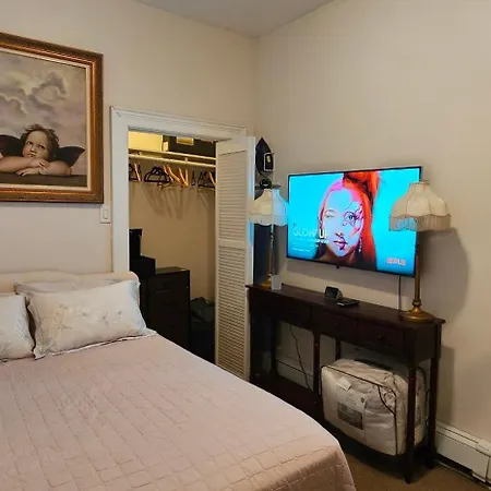 Apartment Luxurious At Colonial Townhouse