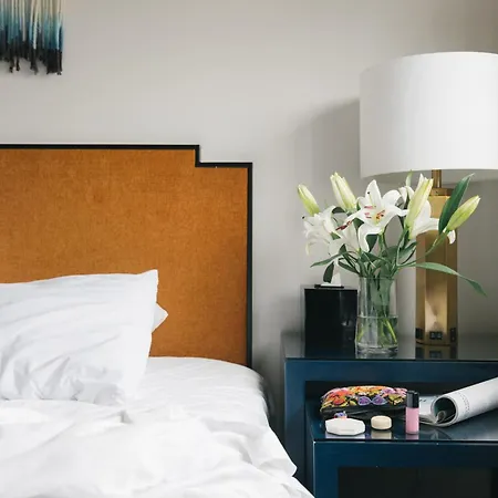Hotel Redford