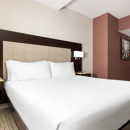 Hilton Garden - Times Square 3* New York