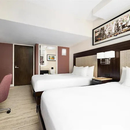 Hotel Hilton Garden - Times Square 3*