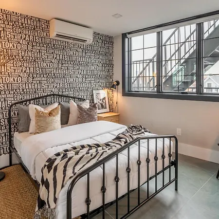 Brooklyn Bay Lofts - Modern Chic With Rooftop Terrace * New York