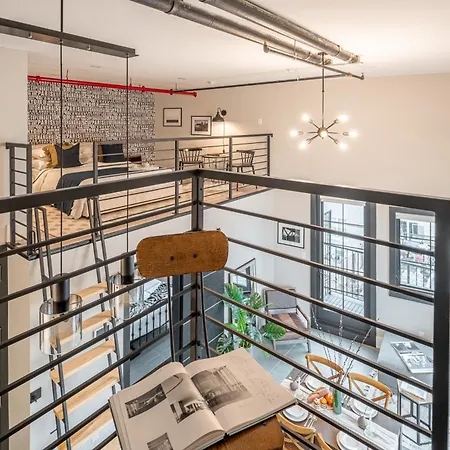 Brooklyn Bay Lofts - Modern Chic With Rooftop Terrace