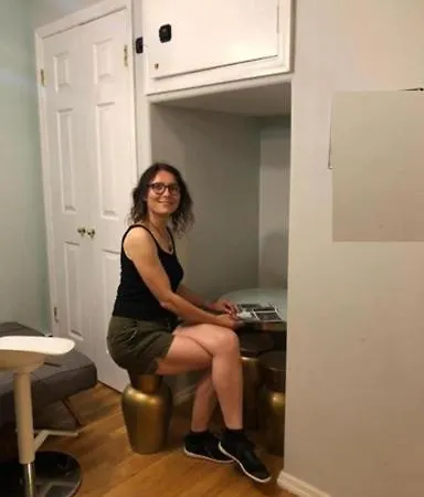 Large Triple In Williamsburg Homestay *
