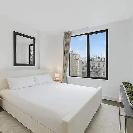 Apartment 194-4c Stylish 3br 2ba Washer-dryer Rooftop *
