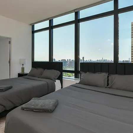 Opulent 2br Duplex - Iconic Midtown Views * New York