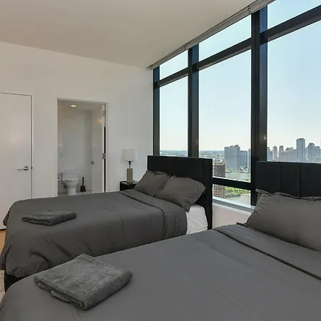 Opulent 2br Duplex - Iconic Midtown Views *