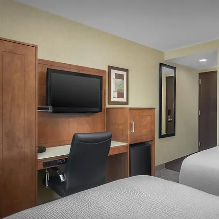 Hotel Express Manhattan Midtown West By Ihg New York