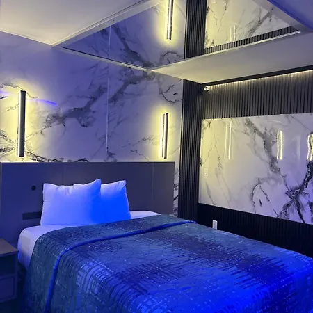 Marina Brooklyn-broadway Hotel *
