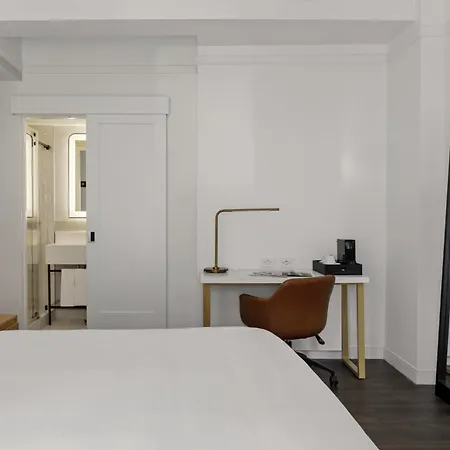 Newly Renovated At Club Quarters Times Square, New York