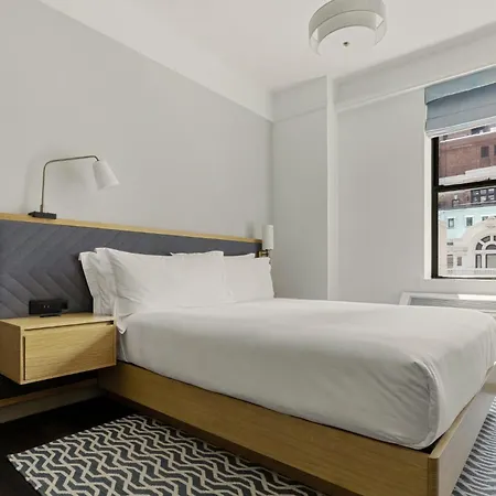 Newly Renovated At Club Quarters Times Square, Hotel