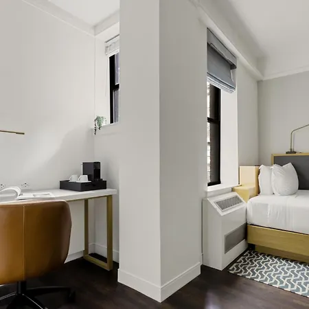Hotel Newly Renovated At Club Quarters Times Square,