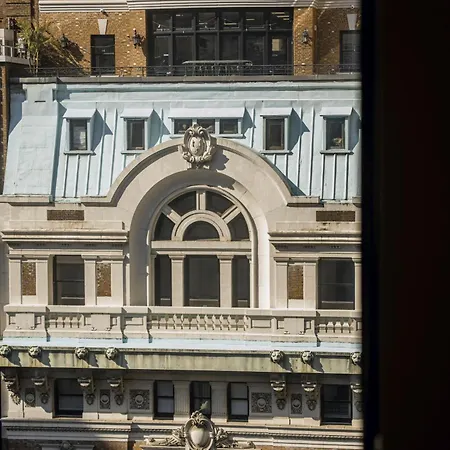 Hotel Newly Renovated At Club Quarters Times Square,