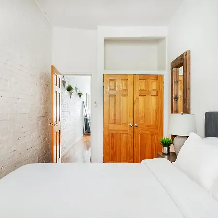 Apartment 26-2b Gramercy Large 1br Wd In Unit Courtyard *