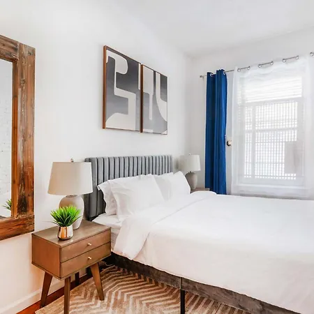 26-2b Gramercy Large 1br Wd In Unit Courtyard New York