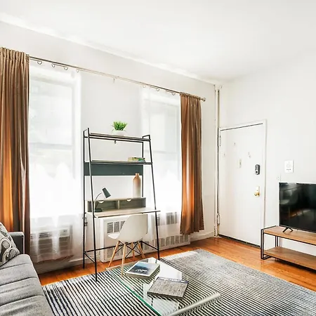 26-2b Gramercy Large 1br Wd In Unit Courtyard Apartment *