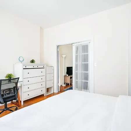 211-3 Prime Union Square Large 1br Great Value Apartment New York