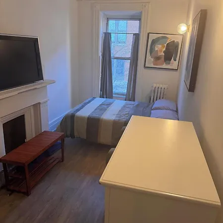 Kitchenette * New York