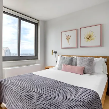 Tribeca Studio W Great Views Indoor Pool Nyc-38 Apartment *